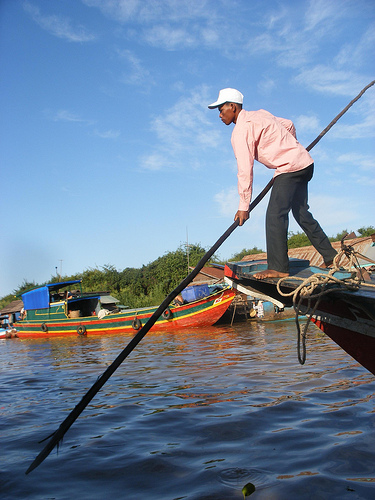 Here+is+the+10+foot+barge+pole+im+not+touching+this+subject+_b5f61bcd11fd9147057b71de488662c9.jpg