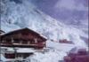 Huge avalanche up-close
