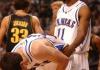 Basketball players 