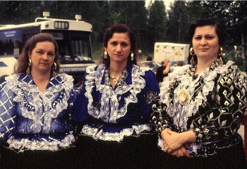 Финские цыгане одежда