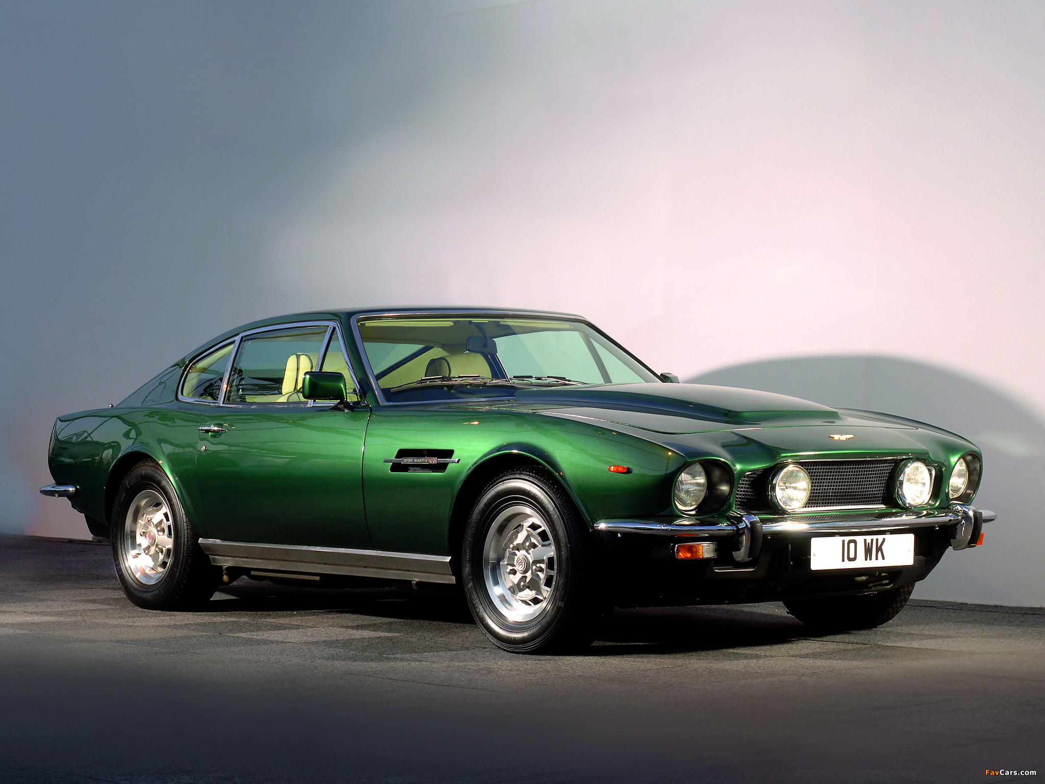 Aston Martin V8 Vantage The Uk S Answer To The Muscle
