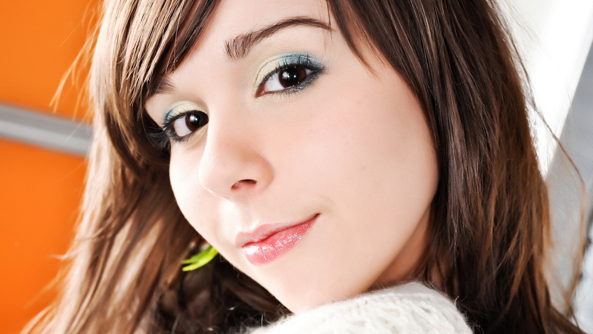 Ariel rebel look alike images 430