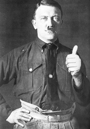 Hitler+approves+of+this+message+_539f471...02aba5.jpg