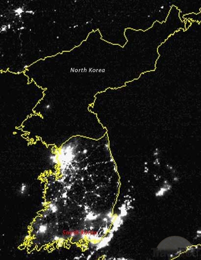 North And South Korea At Night 66505380 Added By Psydoc At South Korea U So Silly