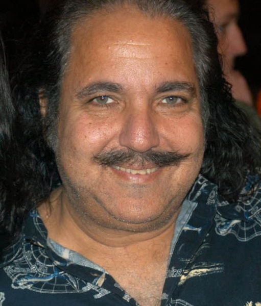 Wie groß ist ron jeremy dick lisbien Sex