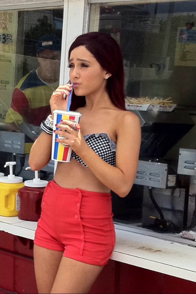 Ariana grande porn video Ariana grande porn video