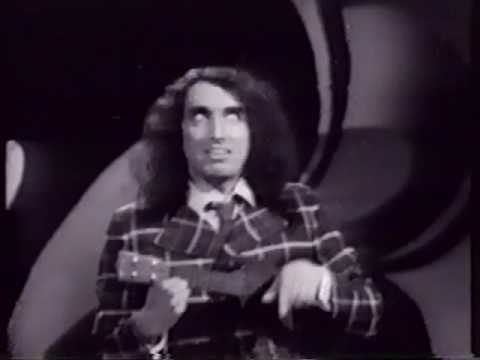 Tiny Tim Tiptoe Through The Tulips 131676018 Added By